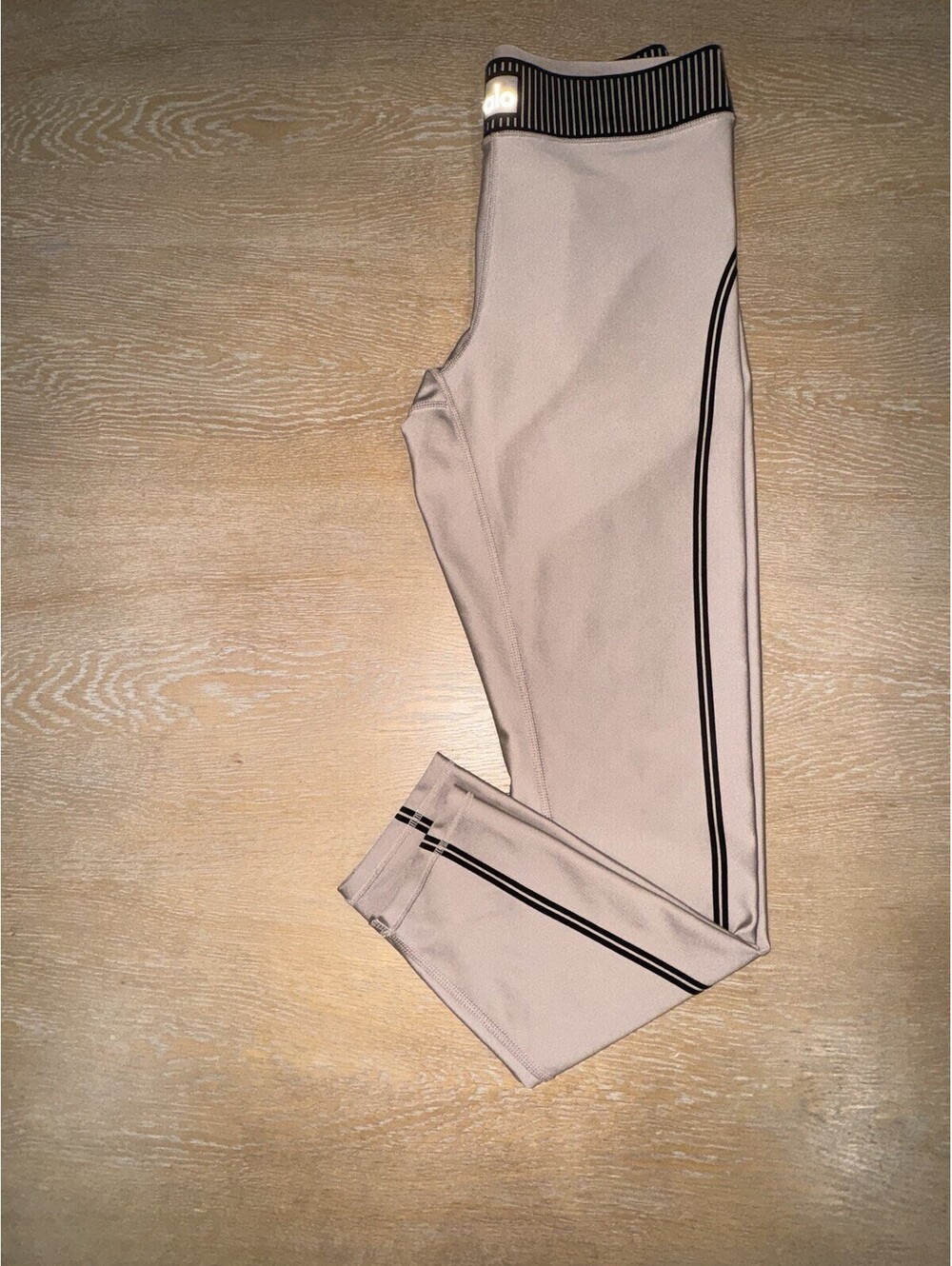 Alo Airlift High-Waist 7/8 Line Up Legging SIZE MEDIUM Gravel?